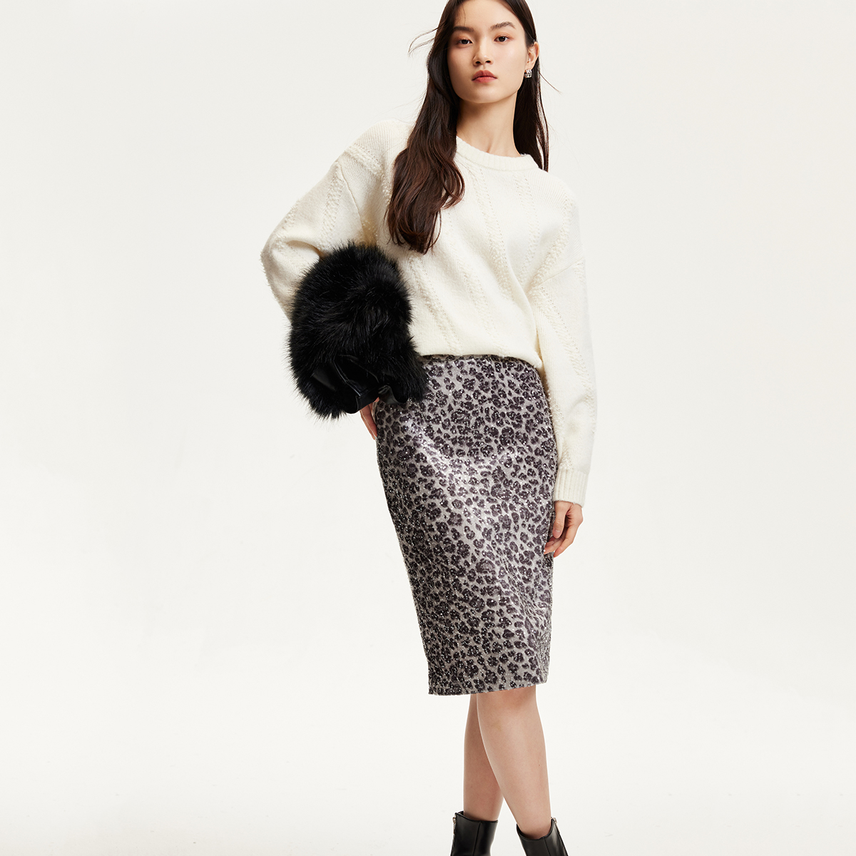 【羊羊专属】Vero Moda欧若风半身裙豹纹亮片包臀开叉32441G005