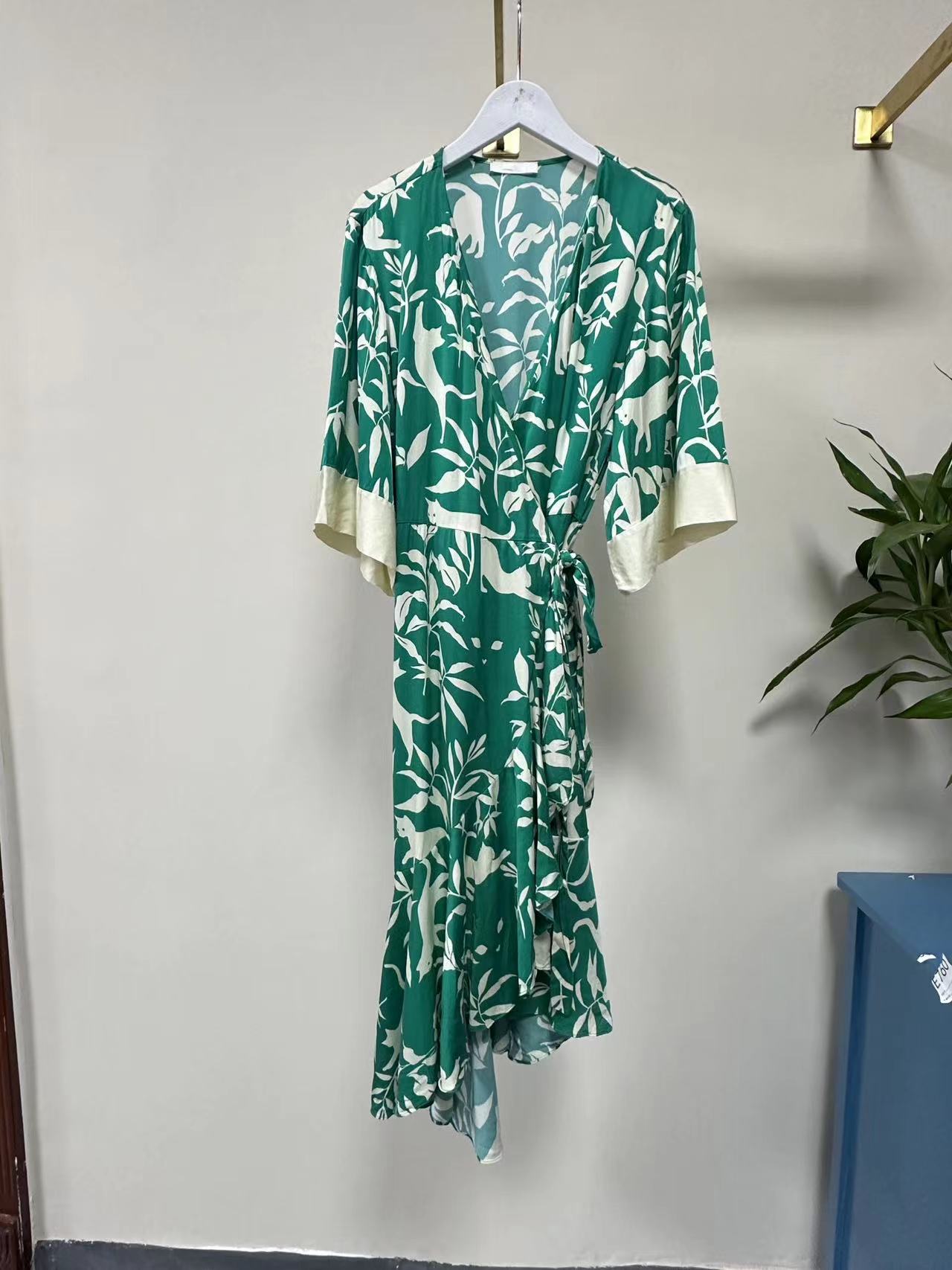 法式长款复古绿色气质碎花连衣裙裙子新款夏季非图片款259-499