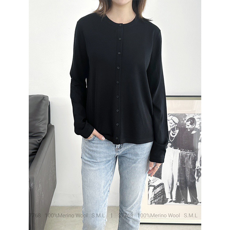 JCLP 2024春季新款美丽奴羊毛圆领纯色经典长袖针织开衫37768