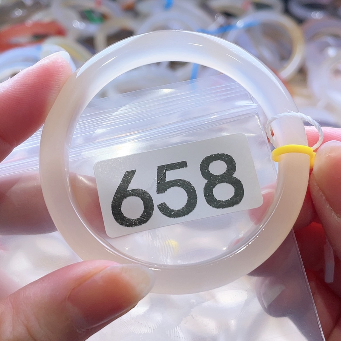 【闪购商品】玛瑙/玉髓手镯未镶嵌