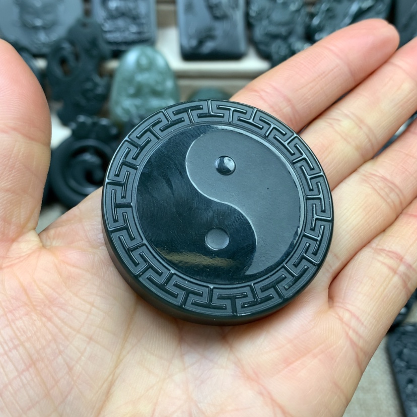 【闪购商品】和田玉颈饰未镶嵌丶*牛