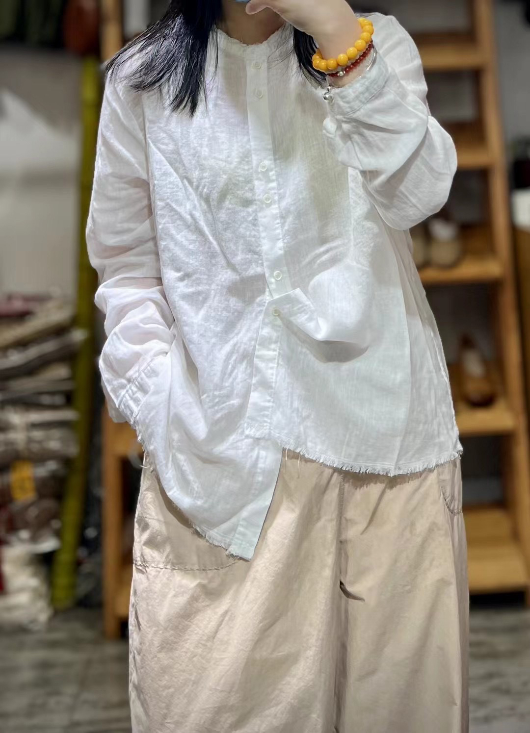 原创设计薄款防晒白色衬衫