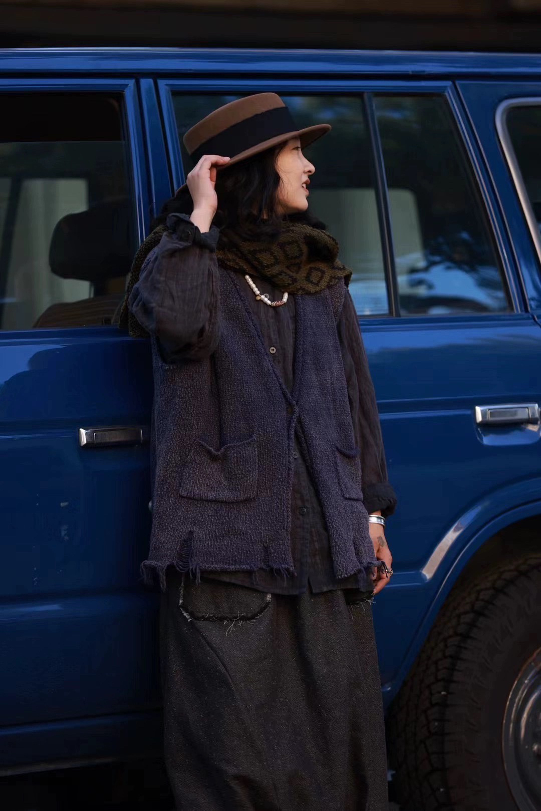 古兰木做旧炒色破洞马甲