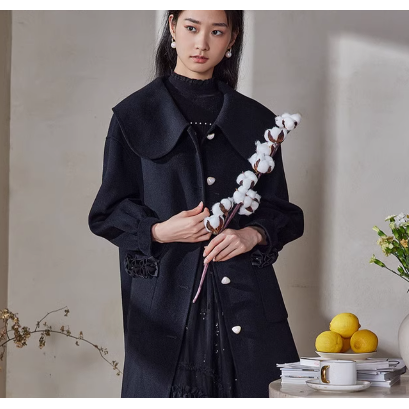 【高定】芭依璐冬季新款大翻领减龄时尚大衣88D8053