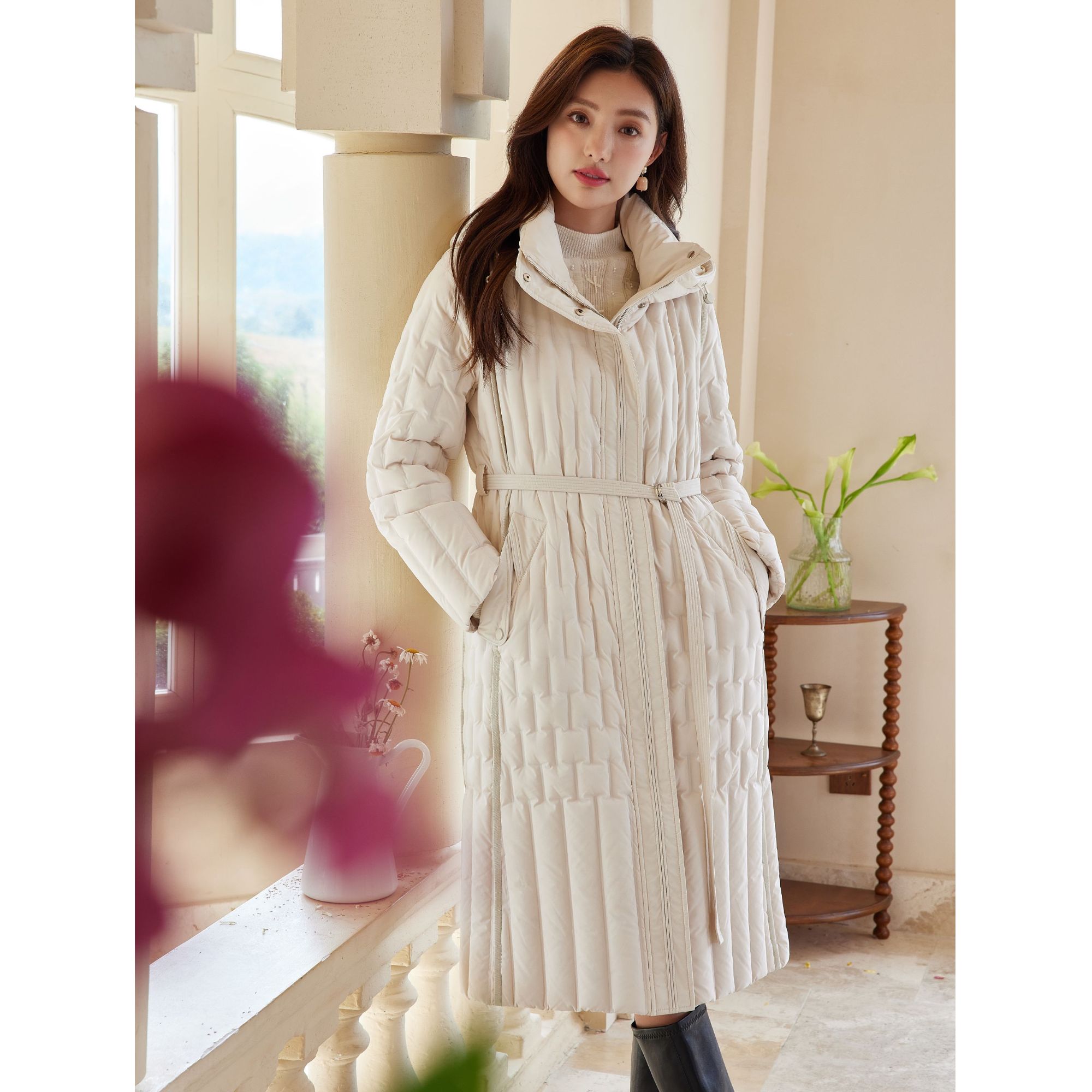 【喜喜】芭依璐加长H型简约大气时尚羽绒服88Y6084