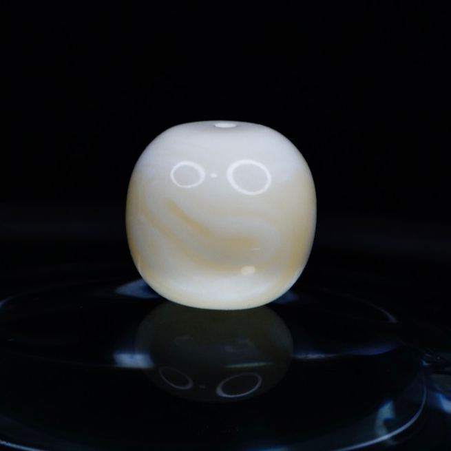 16mm瓷白满白妖老型单珠   天然琥珀蜜蜡手作文玩配饰一物一拍