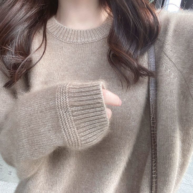 慵懒风浣熊色棕色圆领毛衣2023新款女秋冬韩版宽松外穿套头针织衫