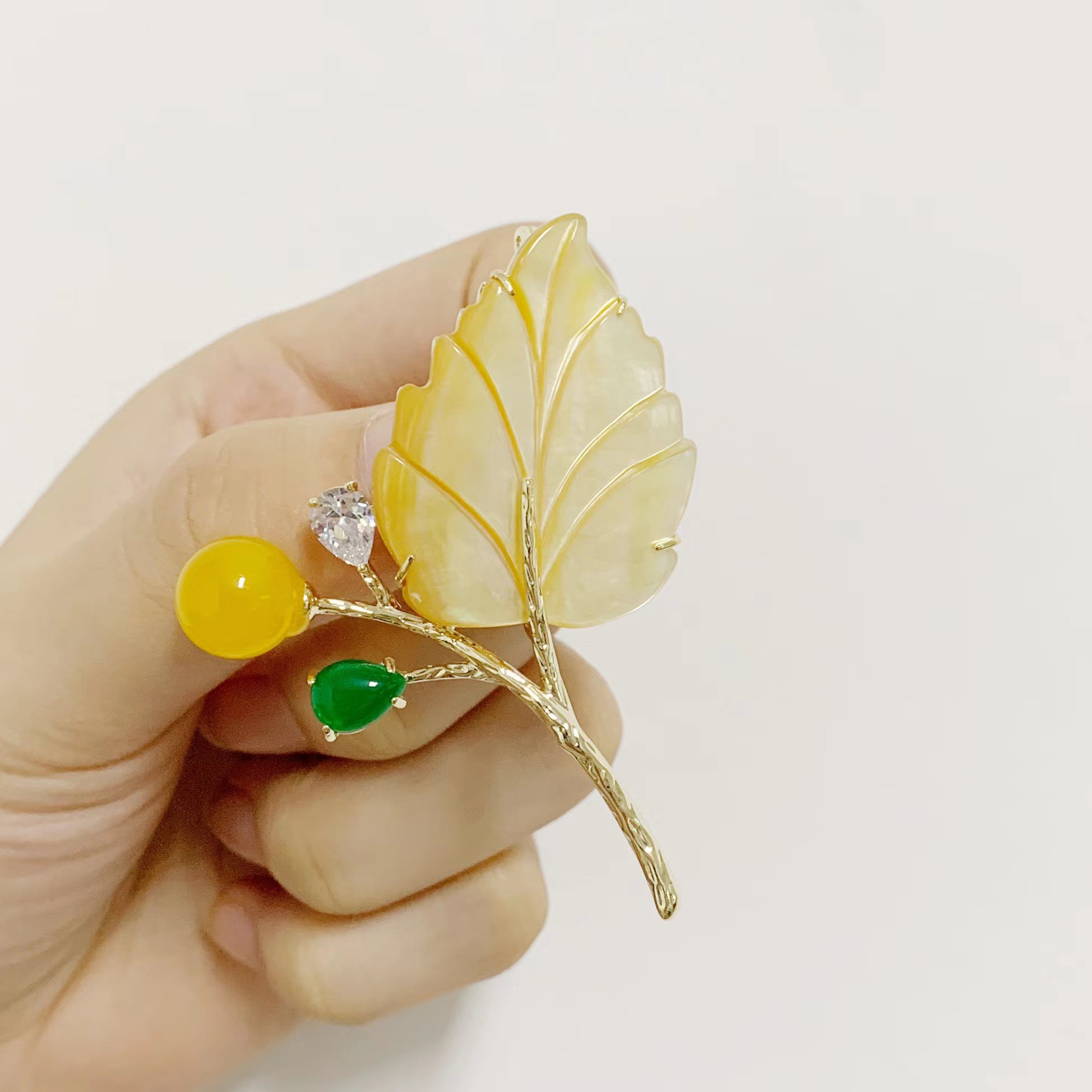 铜合金贝壳胸针 HY1240金贝大叶有成胸针