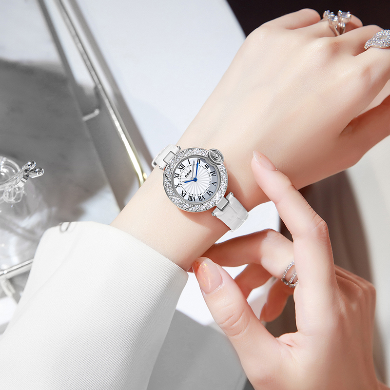 DOM品牌腕表 潮流百搭气质轻奢皮带石英女士手表女款经典满钻精致