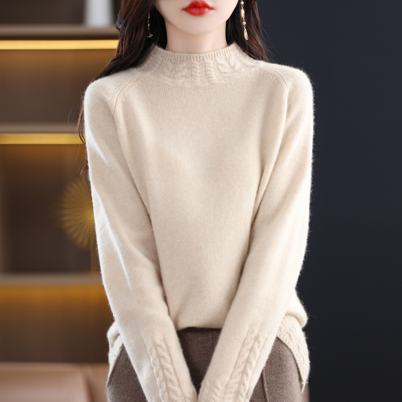 秋冬新款纯色半高领时尚加厚针织毛衣宽松显瘦针织衫套头女款长袖
