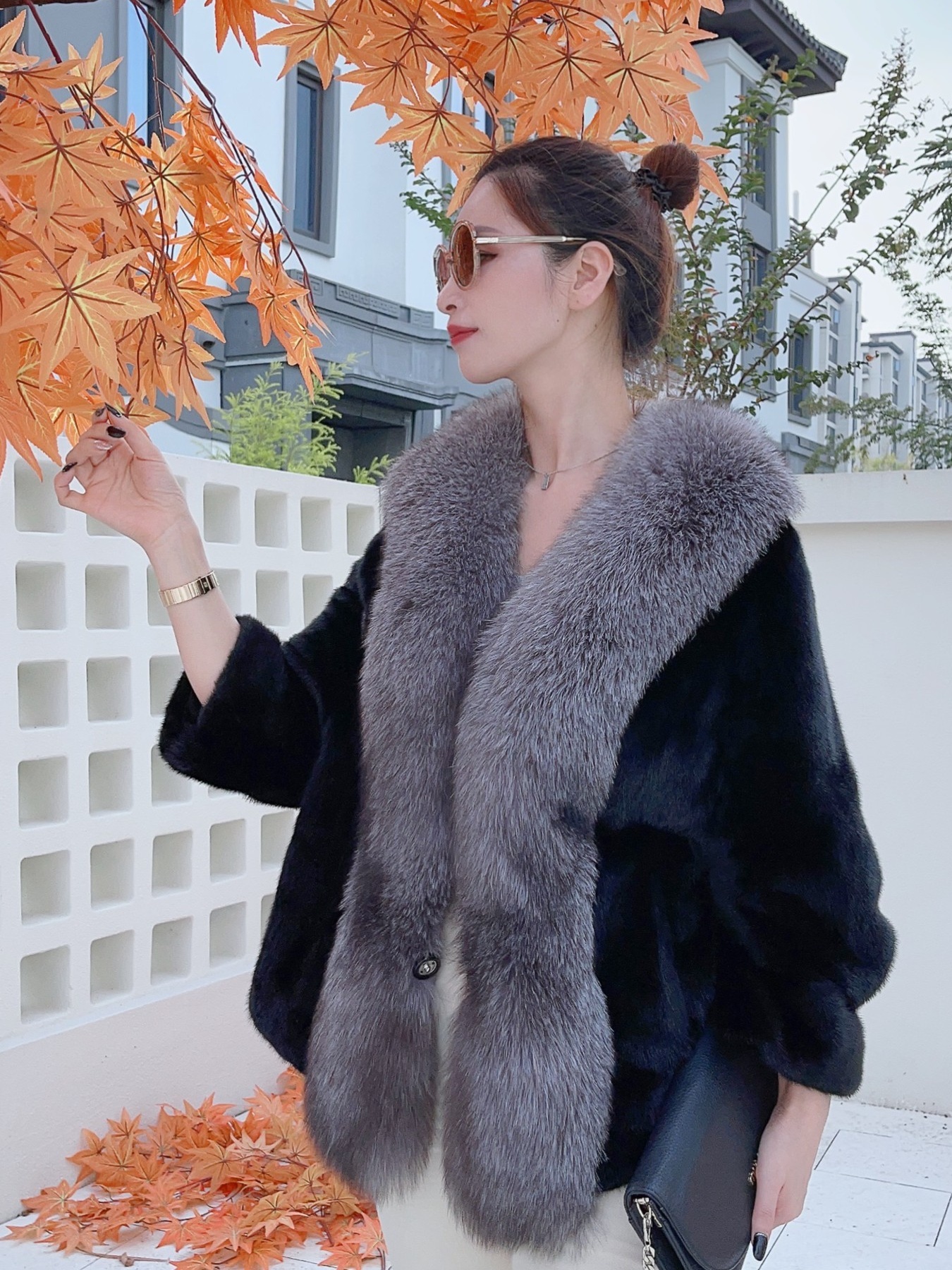 【帝卡兰】HJ20-C貂皮大衣短二水貂皮草外套狐狸毛领新款蝙蝠袖