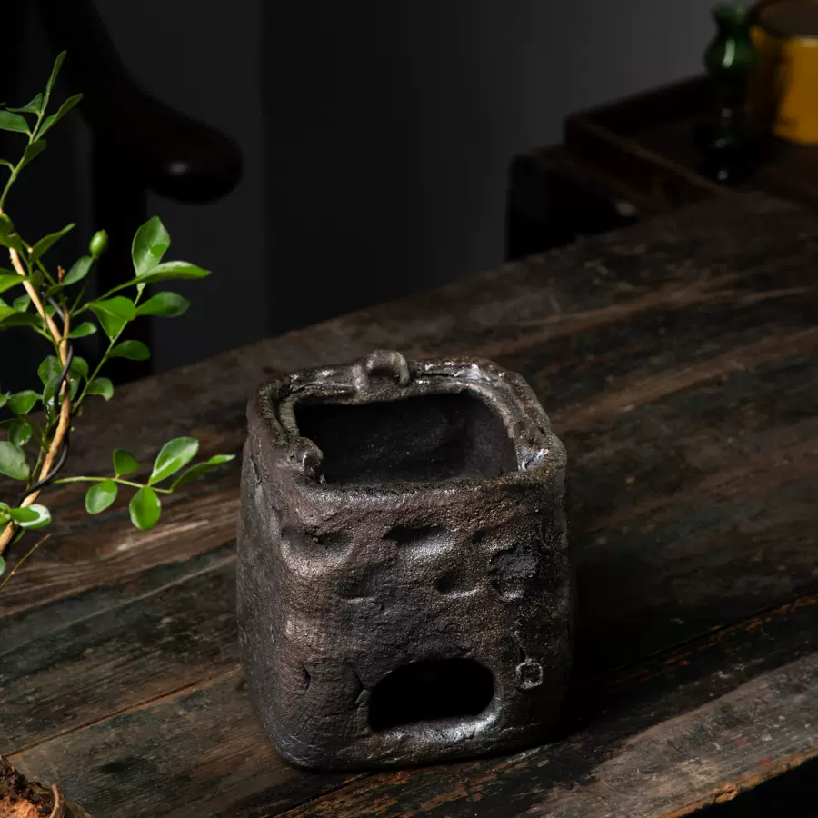 紫砂手作炭烧炉 伟壶