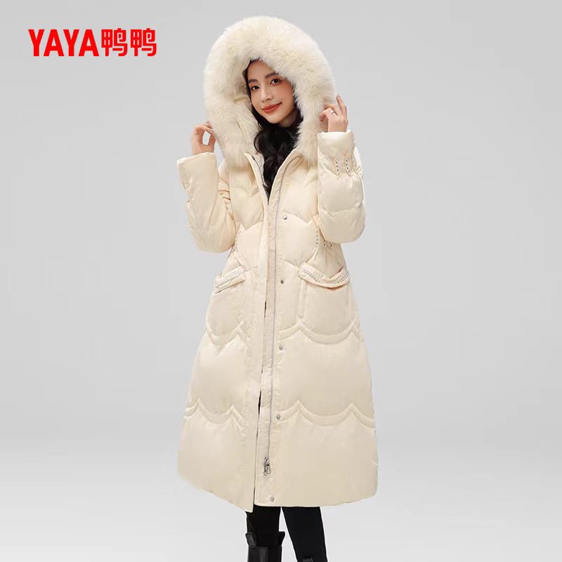 YAYA/鸭鸭羽绒服女长款连帽大毛领狐狸毛重工款外套潮YE2B626901A