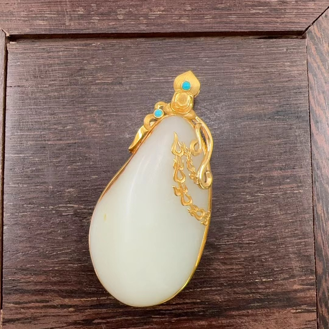 HJ73070和田玉吊坠