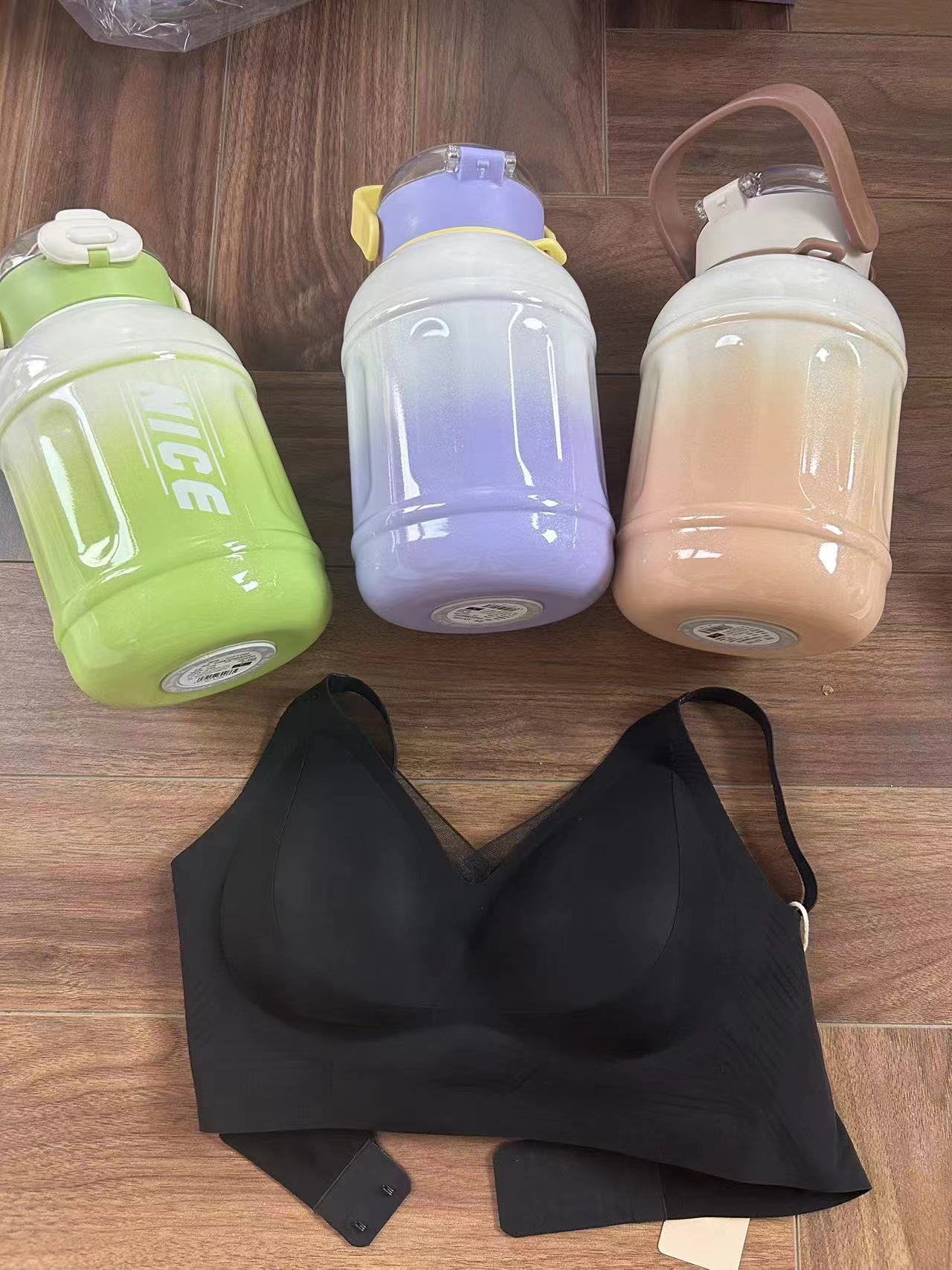 （杯’‘‘’子’‘’） 以实物为准  舒适背心  272-99