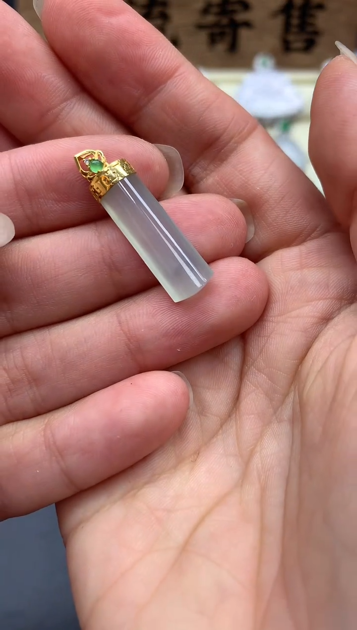 【闪购商品】翡翠颈饰18K金镶嵌290-多人