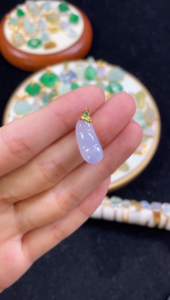 【闪购商品】翡翠吊坠(不含链)18K金镶嵌一个  JK476