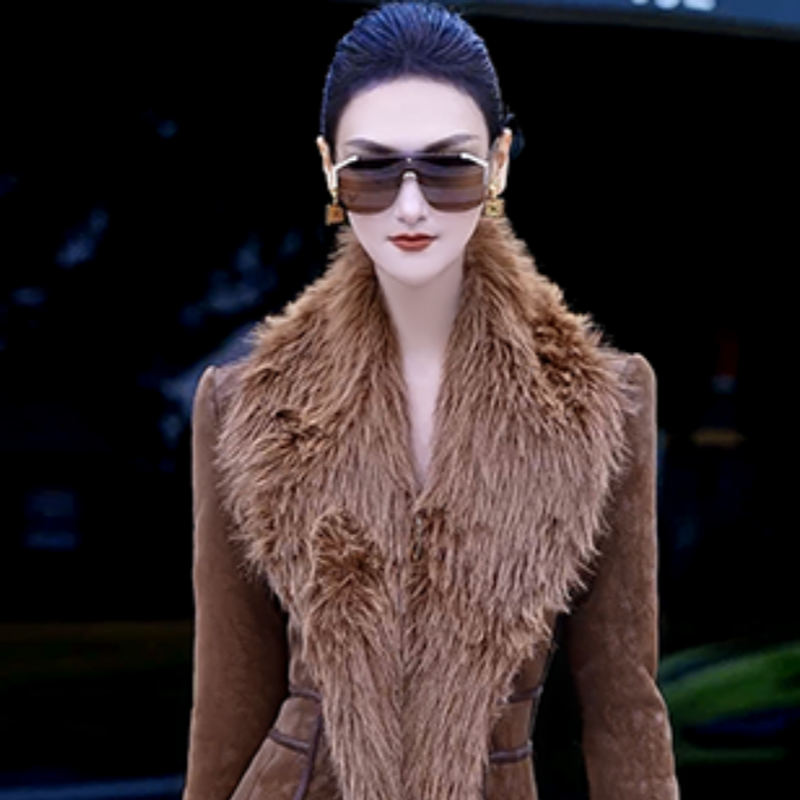 冬季新款时尚毛领中长款修身大衣