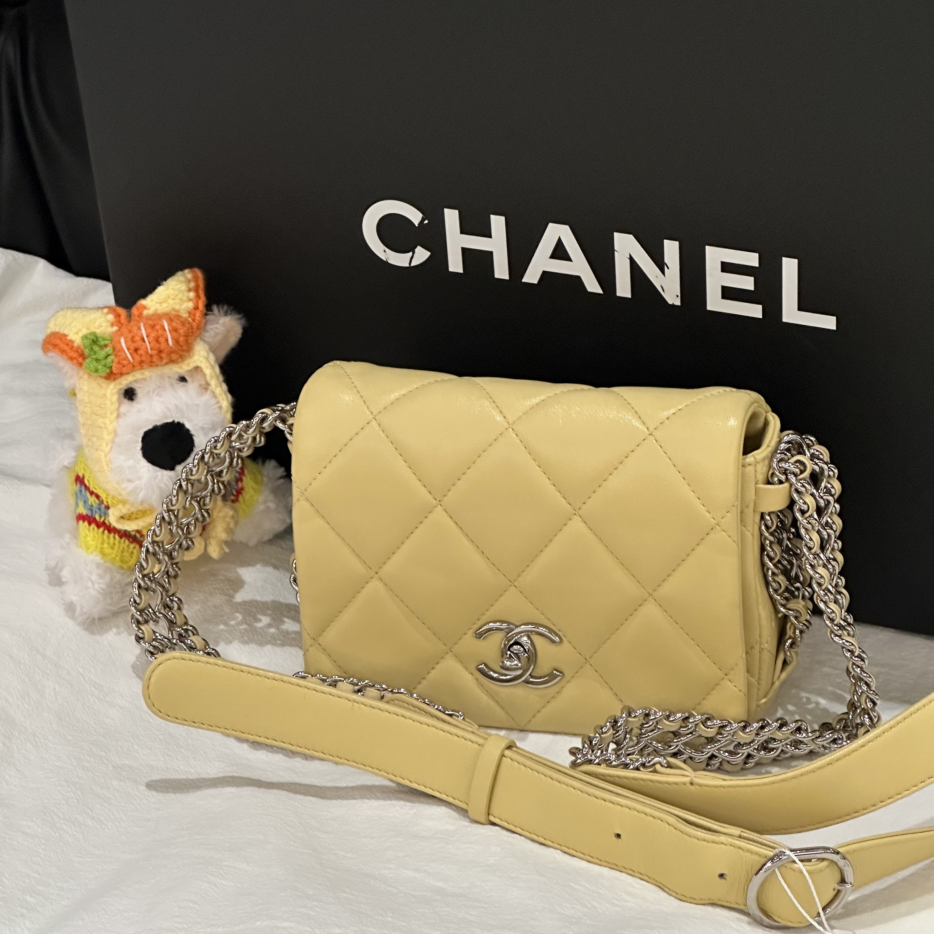 95新 Chanel/香奈儿 Chanel 22P 方胖子小鸡黄