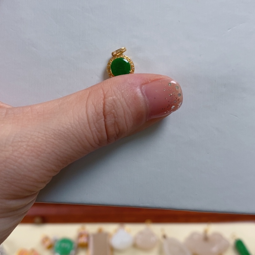 【闪购商品】翡翠颈饰18K金镶嵌