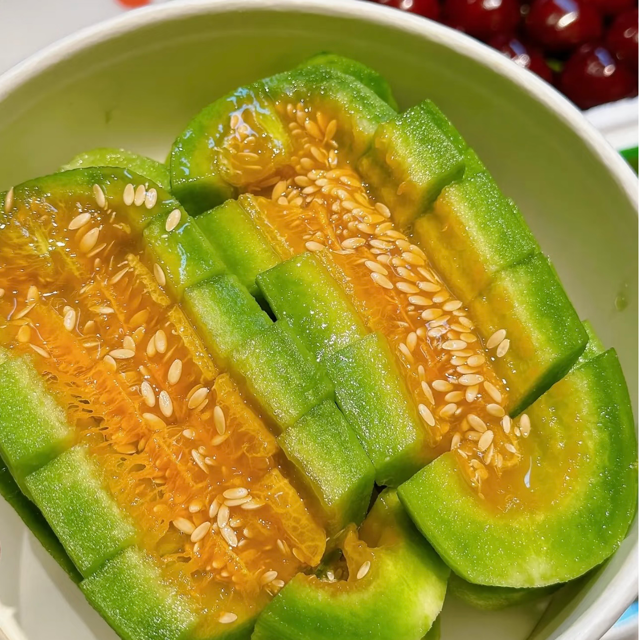 觅缘18号羊角蜜果切13.8/份，约400g