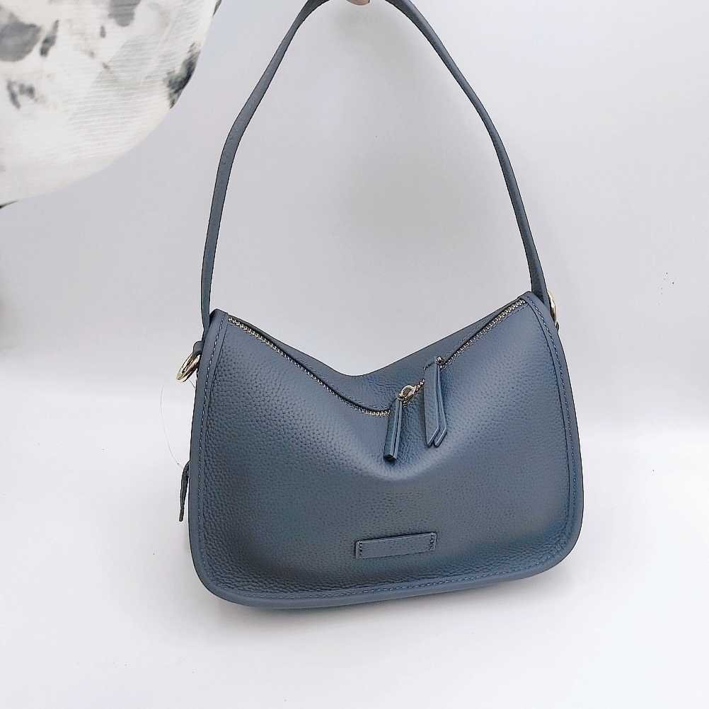 新款时尚头层牛皮中号高级感真皮斜挎通勤大容量多用腋下休闲包包