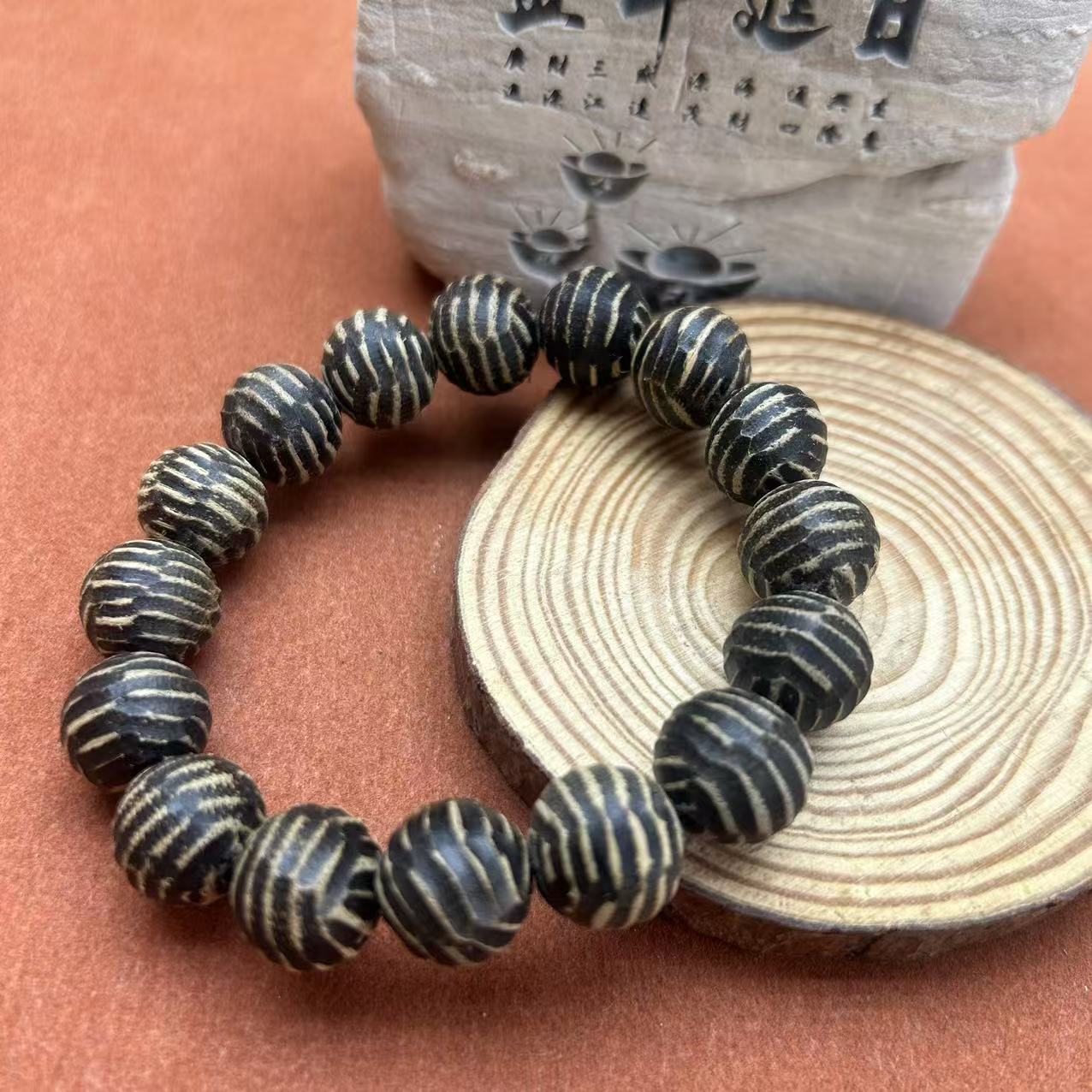 【上品文玩】沉木手串-028