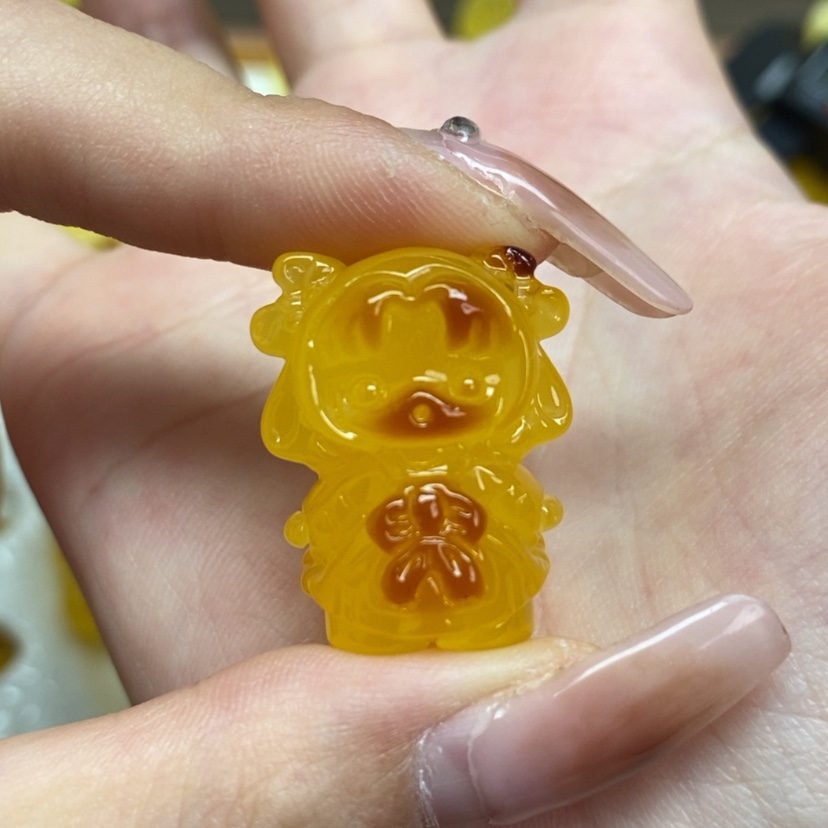【闪购商品】琥珀颈饰未镶嵌