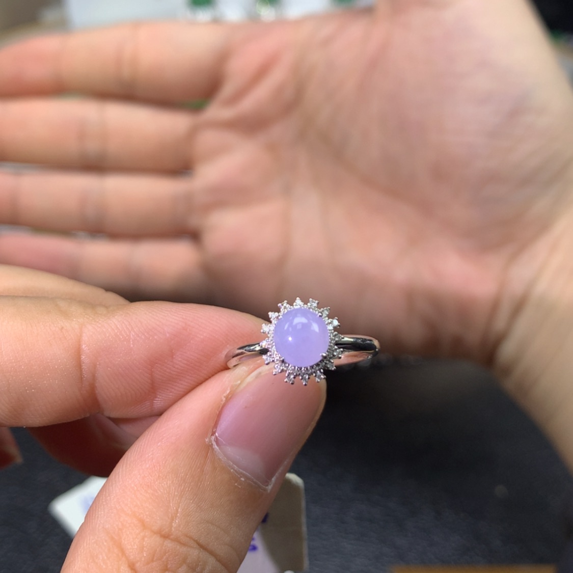 【闪购商品】翡翠戒指18K金镶嵌d***3