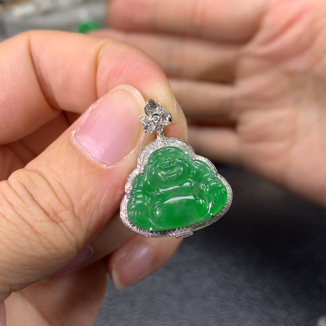 【闪购商品】翡翠颈饰18K金镶嵌