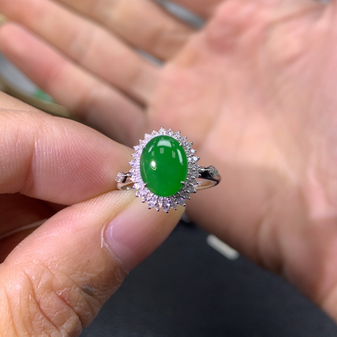 【闪购商品】翡翠戒指18K金镶嵌