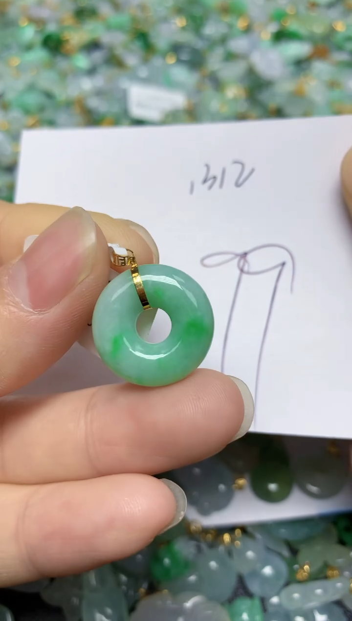 【闪购商品】翡翠挂件18K金镶嵌   天然翡翠A货