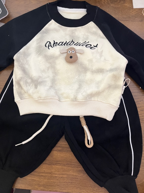 新款儿童狗狗玩偶卫衣套装男女童秋季