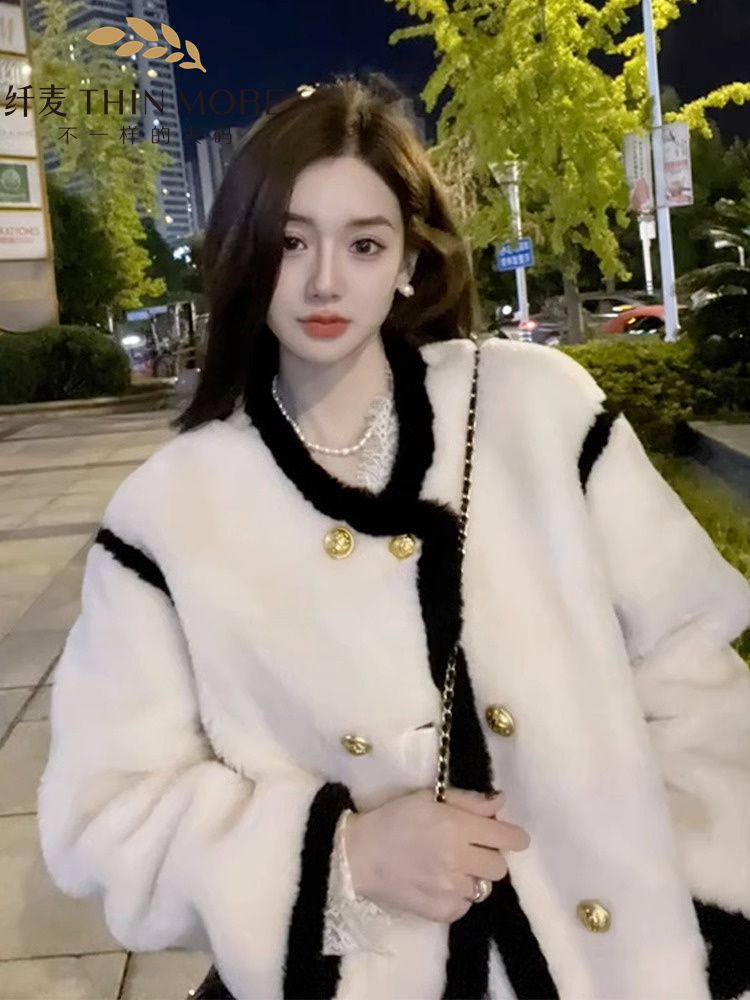 新款特大码300斤胖mm独特别致羊羔毛小香风毛毛厚外套女装秋冬款