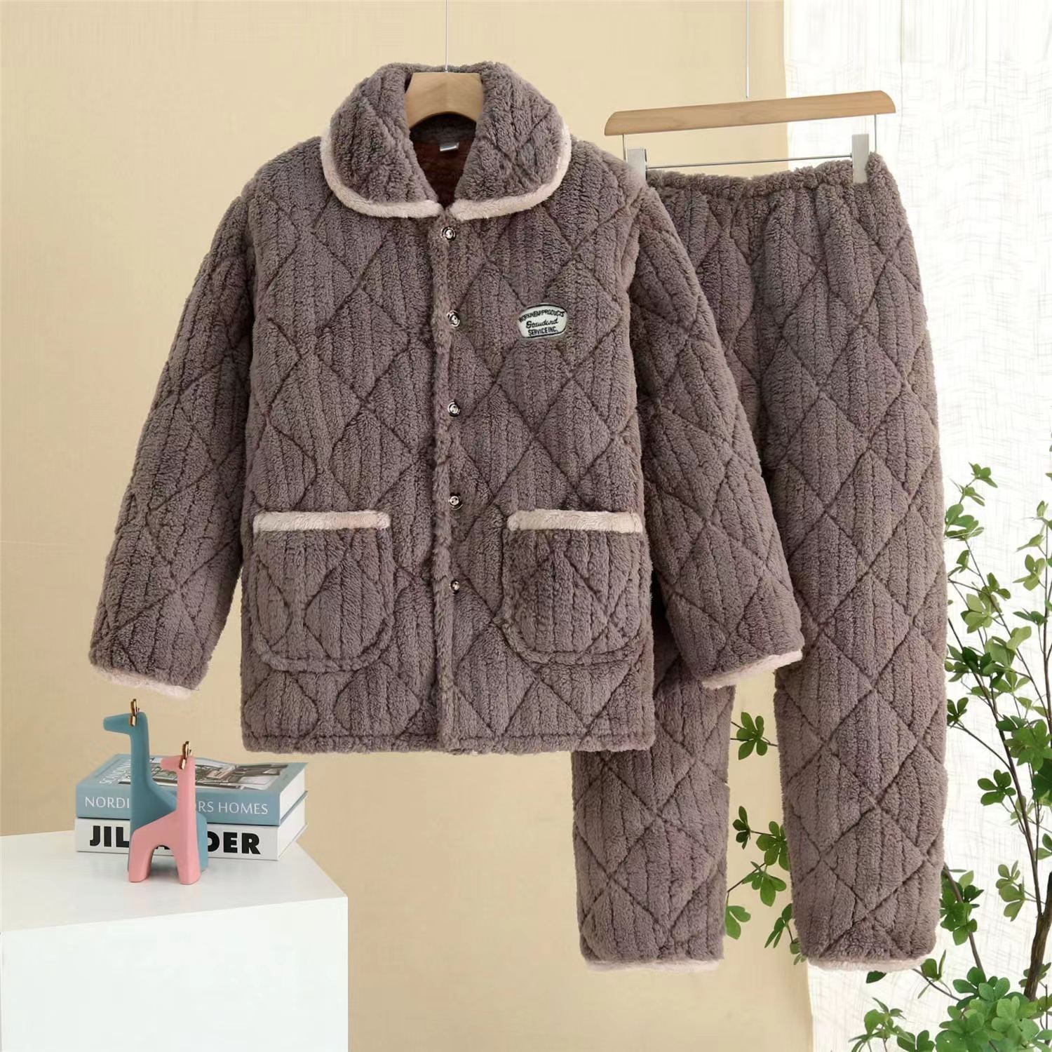 睡衣加厚男冬法兰绒面料三层夹棉可外穿简约时尚小翻领家居服套装