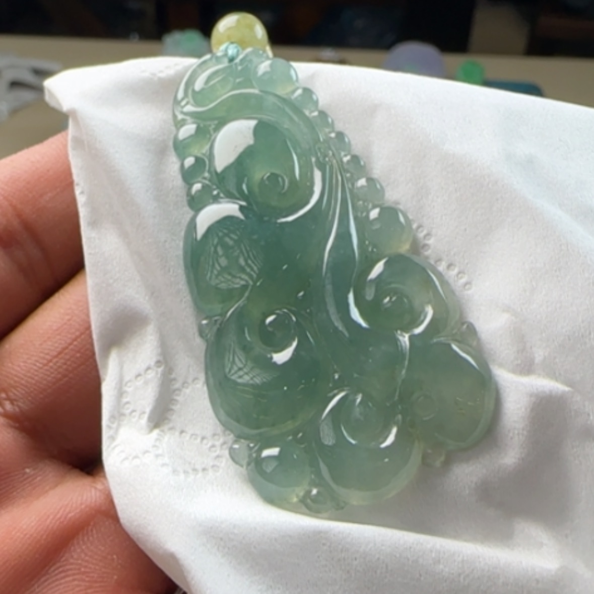 【闪购商品】翡翠挂件未镶嵌