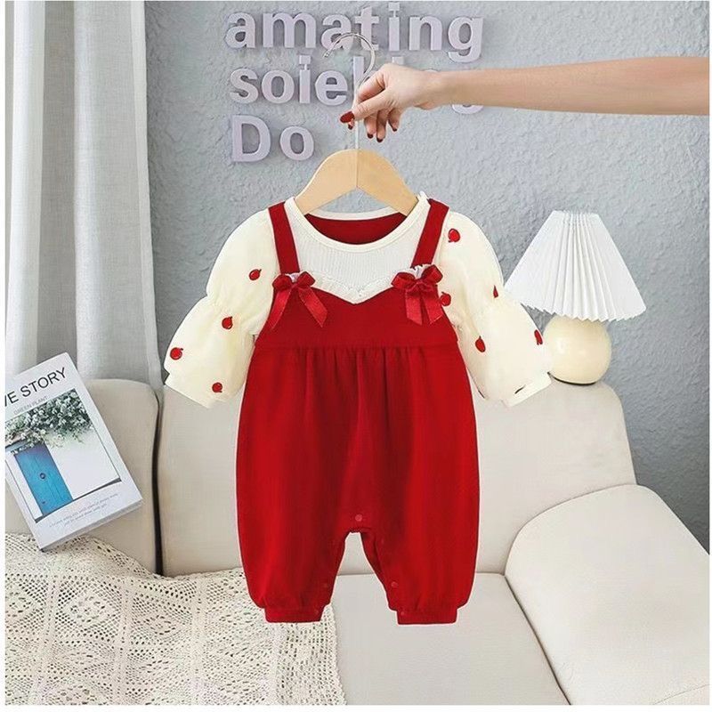 婴儿连体衣新生女宝宝满月服百天公主哈衣周岁礼服秋季外出服超萌