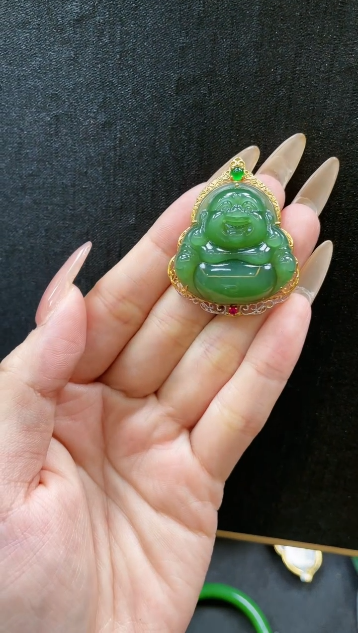 【闪购商品】和田玉吊坠18K金镶嵌