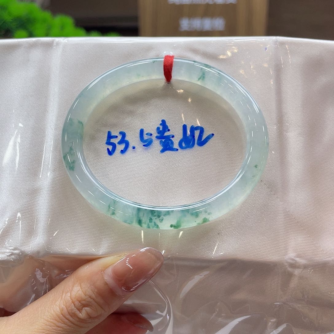 翡翠手镯未镶嵌44 号链接