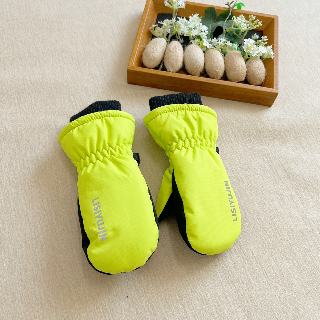 櫟丝御锦柞蚕丝儿童手套滑雪加厚防滑冬季保暖防寒手套 RR-303