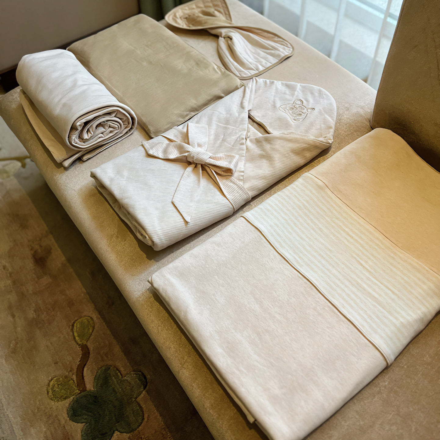 櫟丝御锦【礼盒装】天然柞蚕丝儿童床品6件套床垫床单透气抑菌润肤，