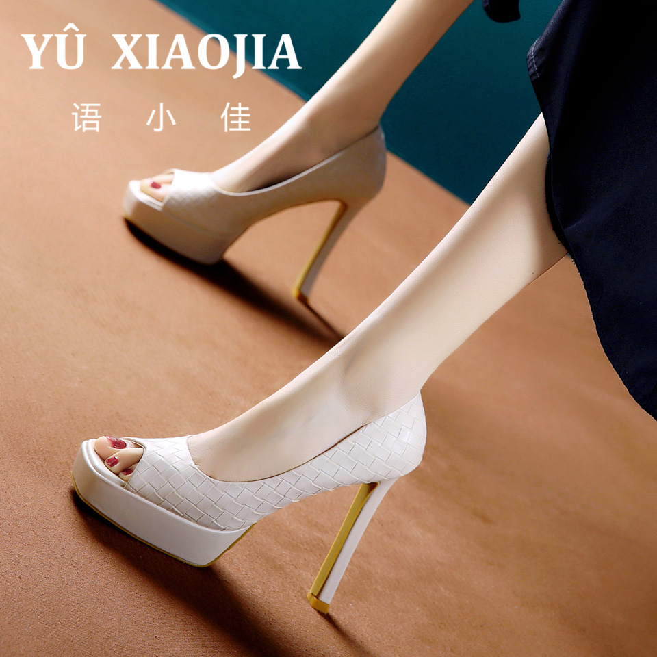 11CM[已开价]格纹超高跟鞋女防水台春季米色鱼嘴细跟单鞋D120-33
