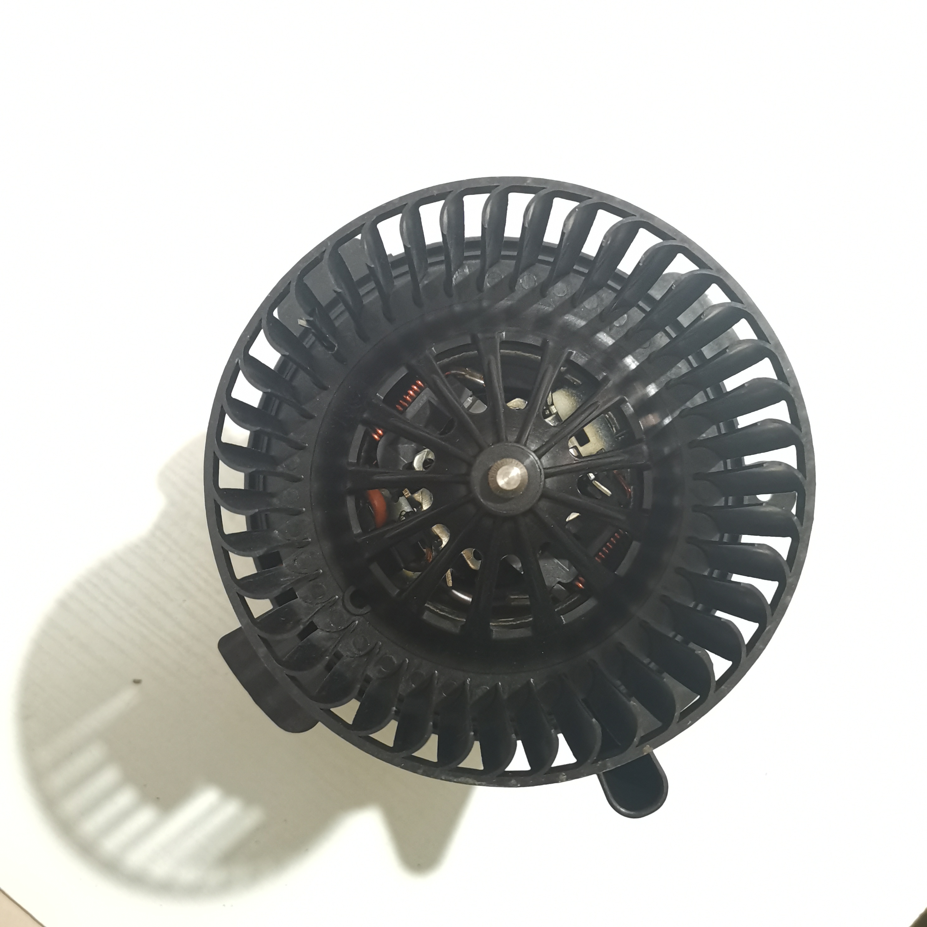 标致307 308 T53 T63 雪铁龙世嘉BX3 BX3R 凯旋 手动暖风电机总成