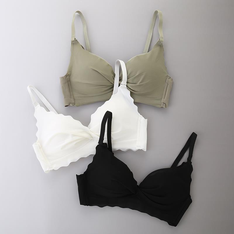 遐物语2023年新款女士内衣无钢圈小胸聚拢上托文胸撑防下垂透气蕾