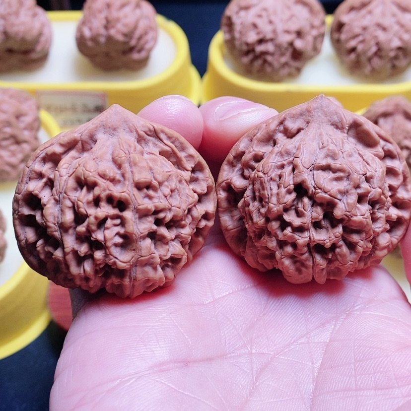 【闪购商品】文玩核桃吊坠愁*