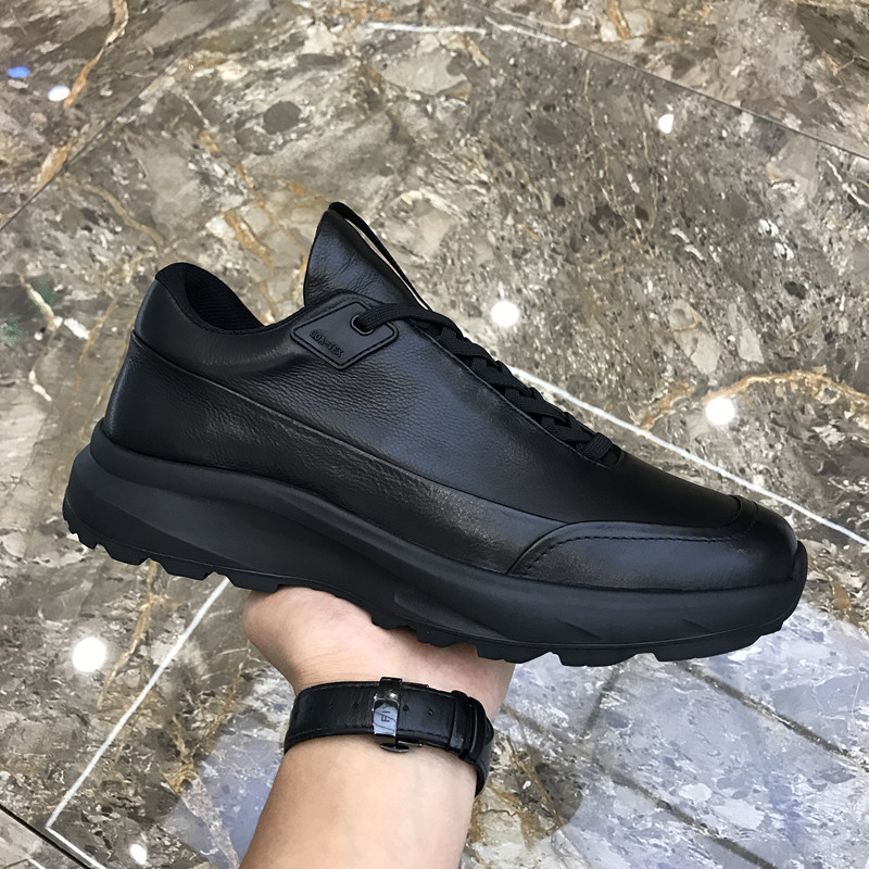 百丽纯爱真皮男鞋广州新款休闲运动鞋时尚百搭高端头层牛皮男士皮