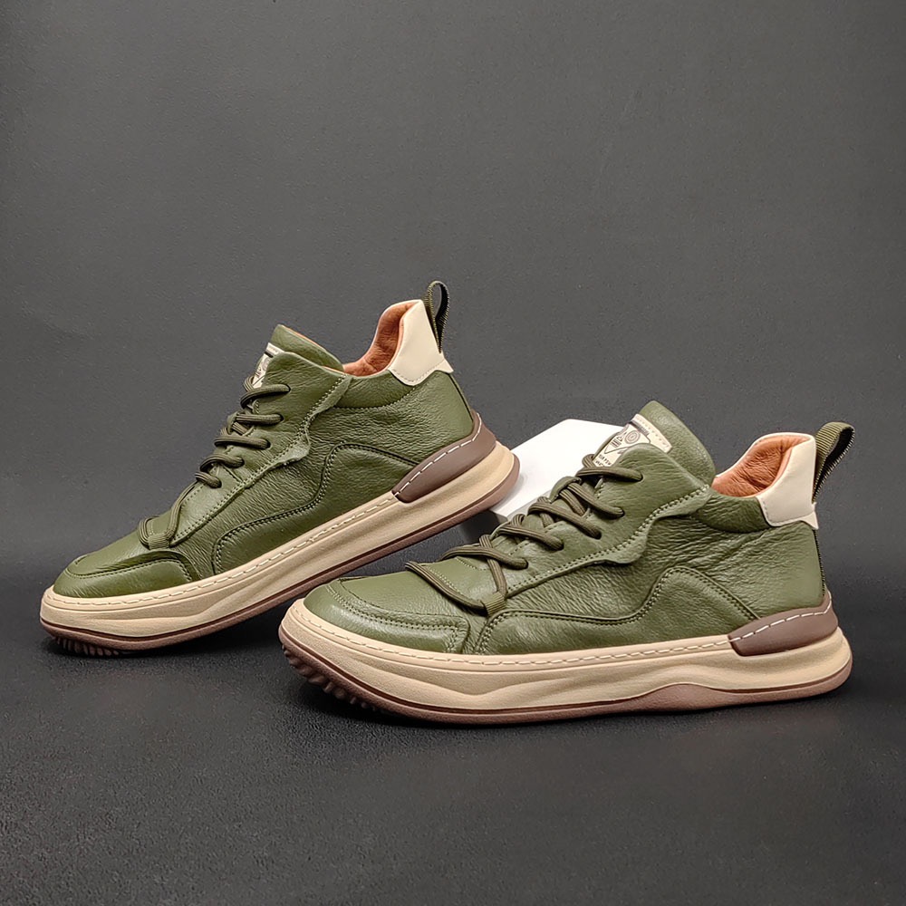 百丽纯爱推2023年春秋新款男士板鞋头层牛皮男鞋欧洲站歪头萌