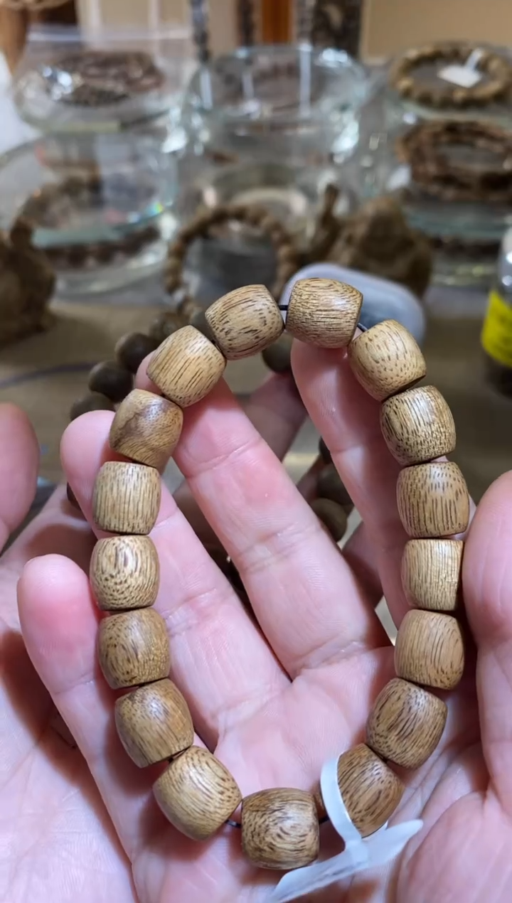 【闪购商品】柬埔寨桶珠沉香