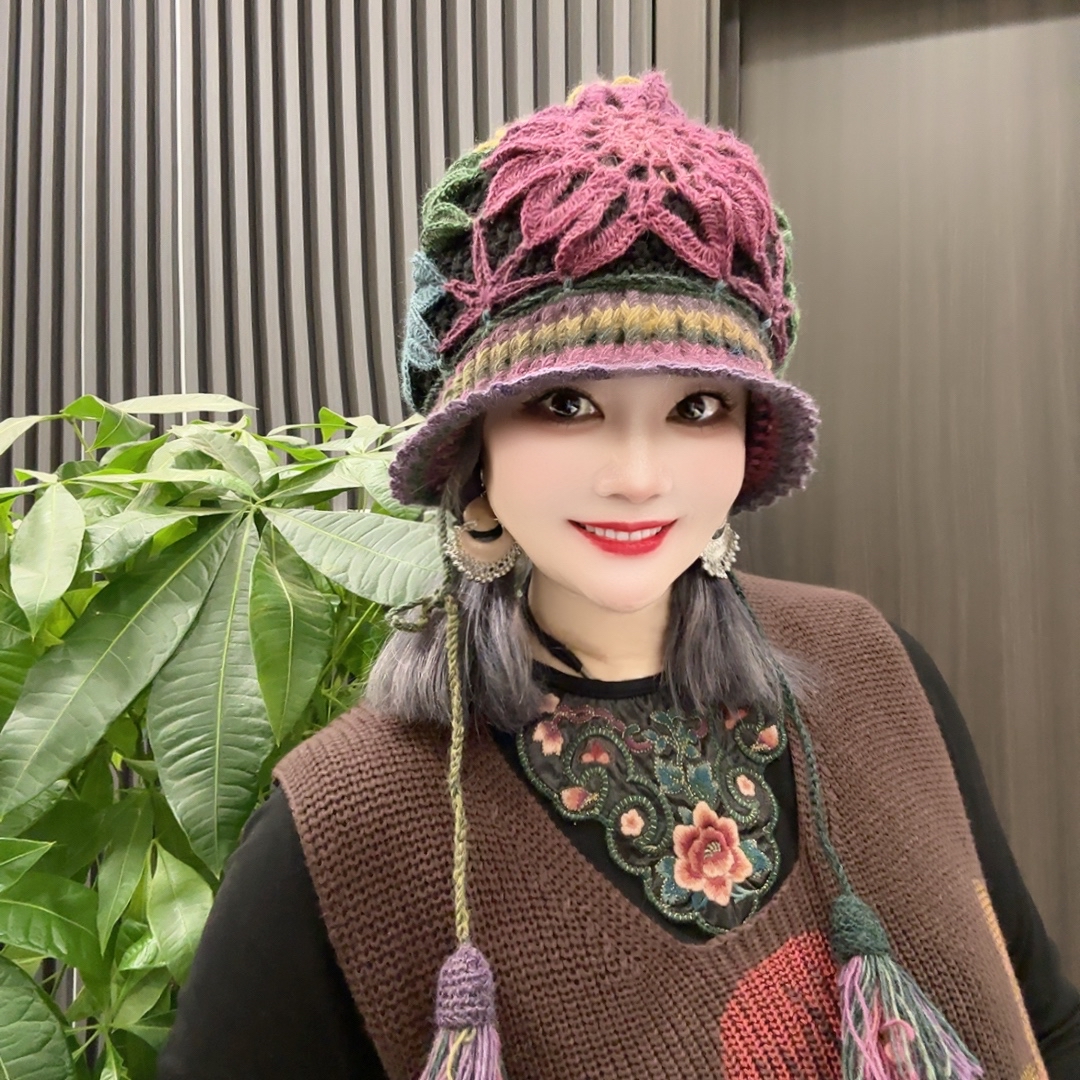 秋冬新款太阳花双层渔夫帽（两边带帽穗）