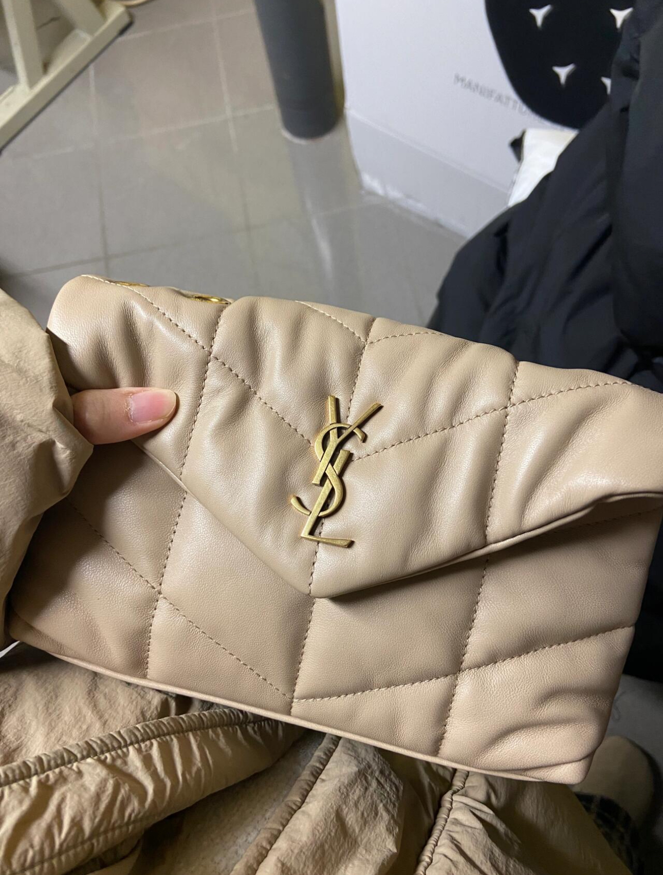 95新 YSL/圣罗兰 奶茶金mini云朵单肩斜挎包